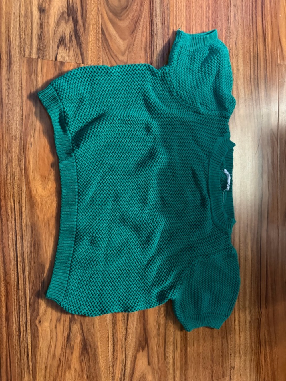 Women's Green Knit Short-Sleeve Sweater Top